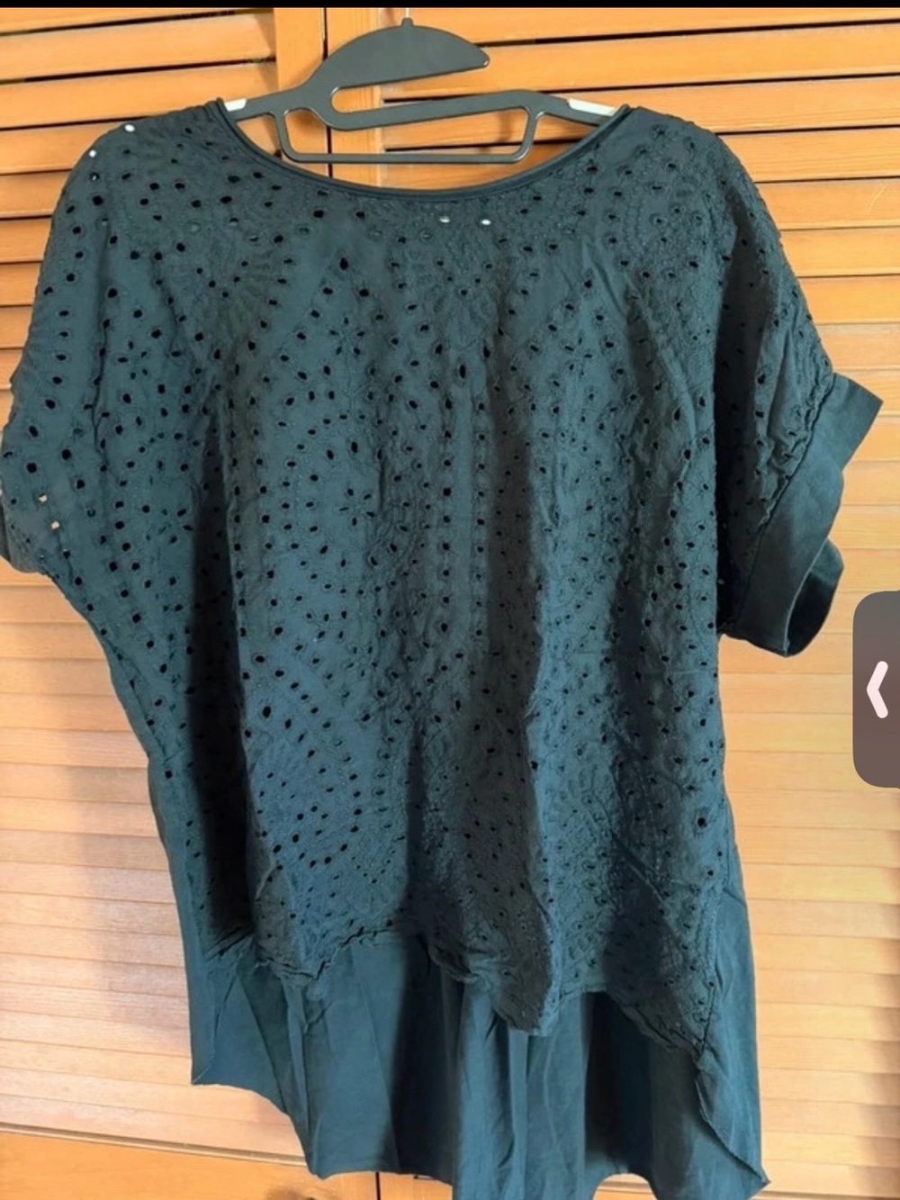 Made in Italy Black Eyelet Short Sleeve Tunic with Scalloped Hem Sz xl